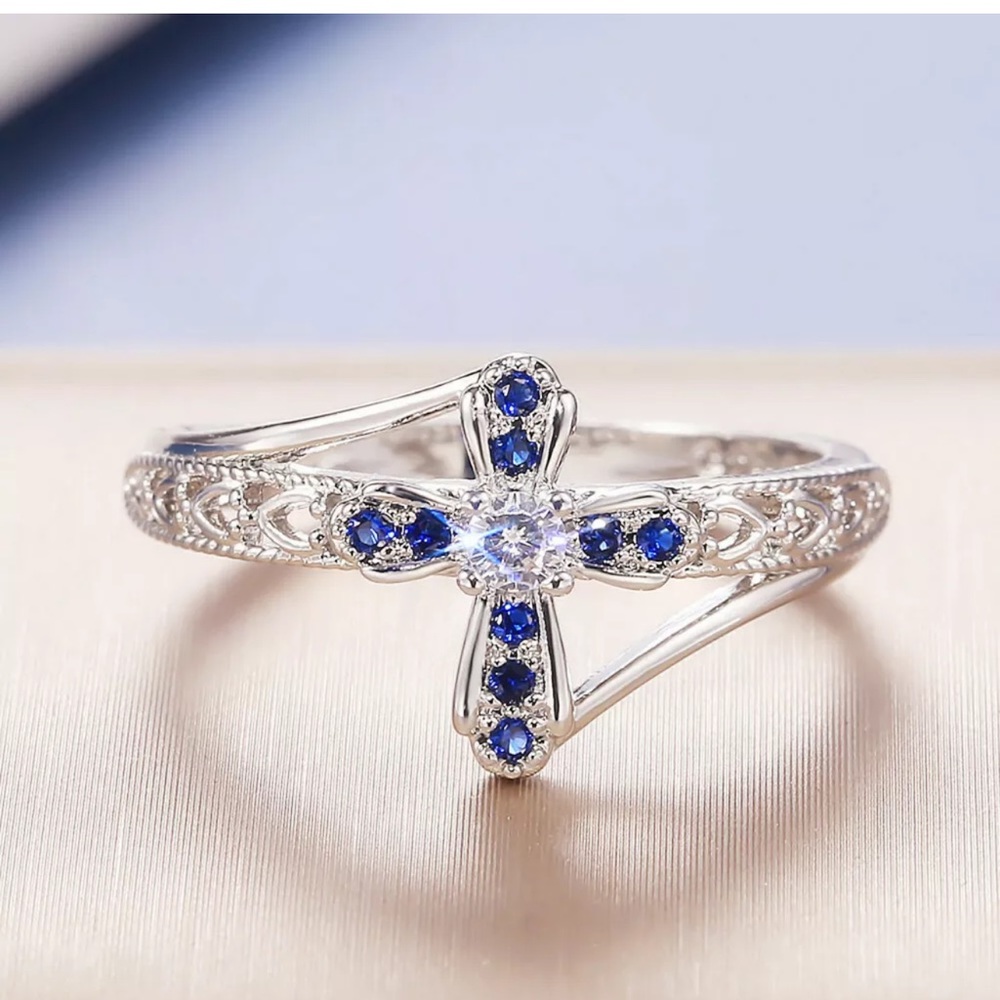 Gorgeous 925 Silver Rings Women White Sapphire